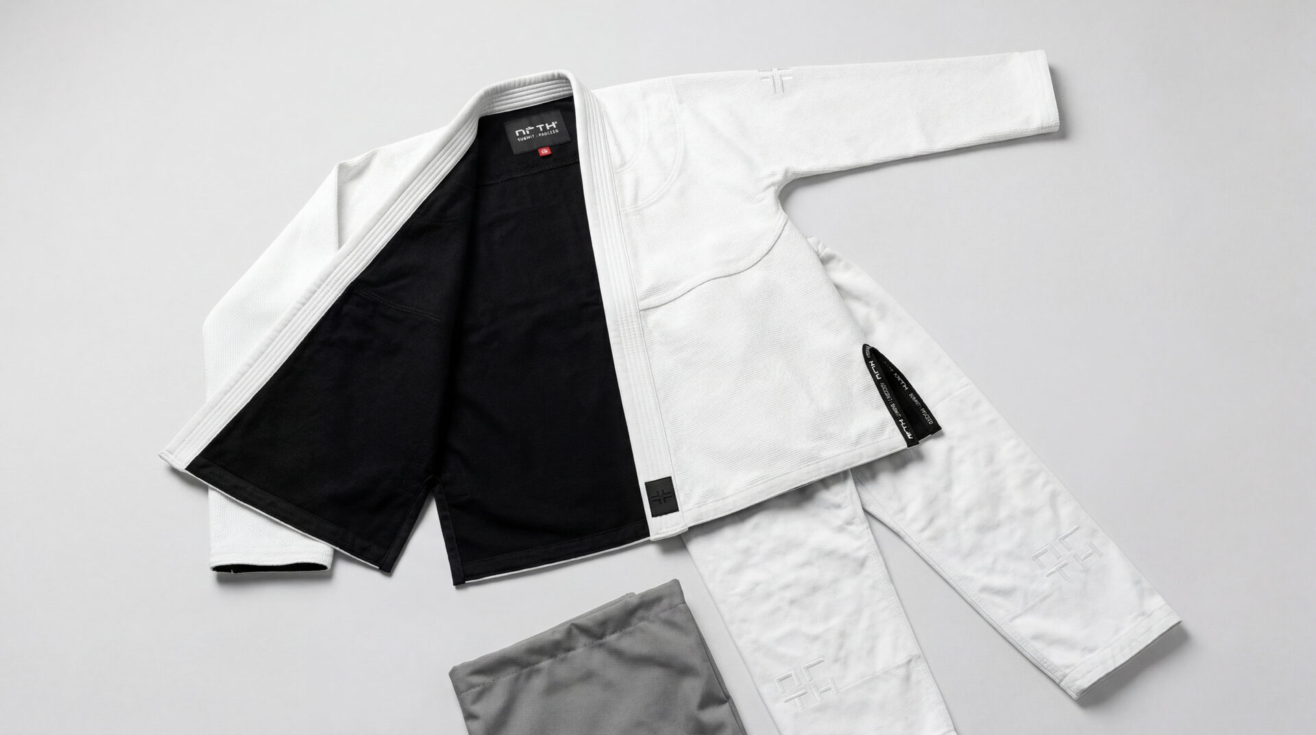 White gi with contrast inner